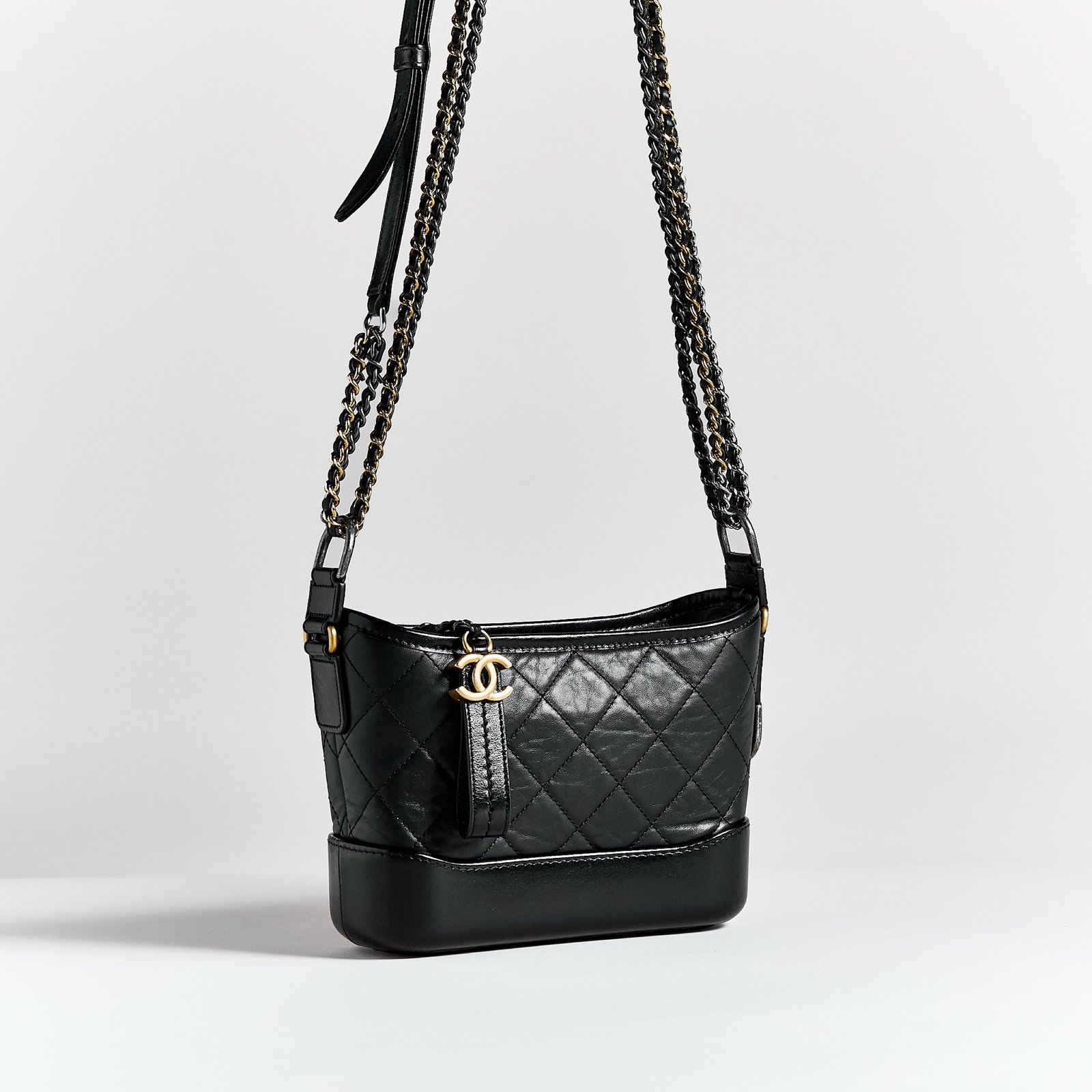Gabrielle Hobo Medium