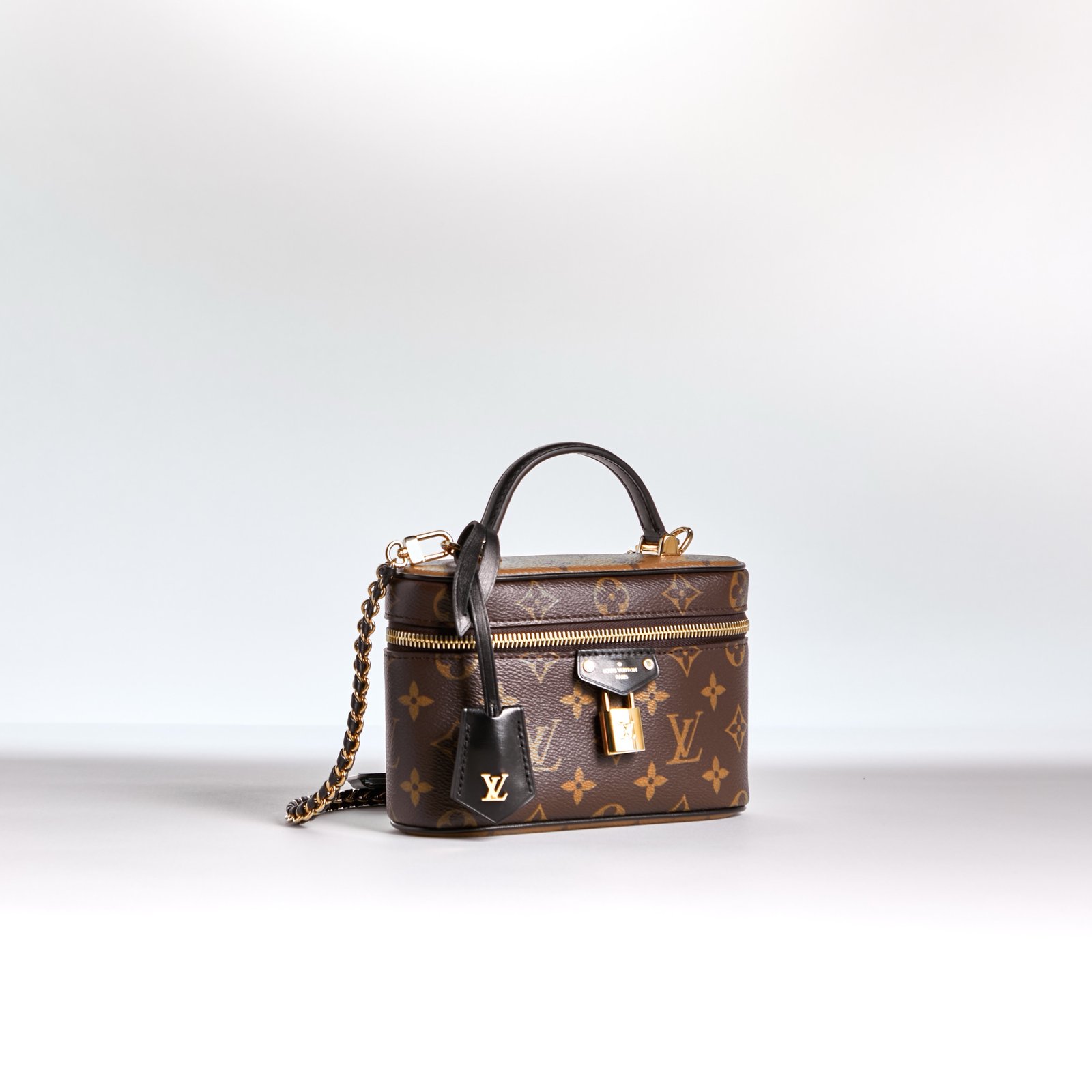 Vanity Chain Pouch